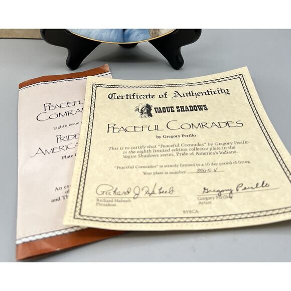 Plate Hamilton Collection Vague Shadows Series Peaceful Comrades 8th Issue 3565V - Picture 3 of 6